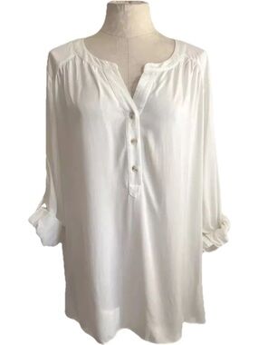 Rose + Olive White Roll Tab Sleeve Henley Blouse Tunic Top Plus Size 2X NWT